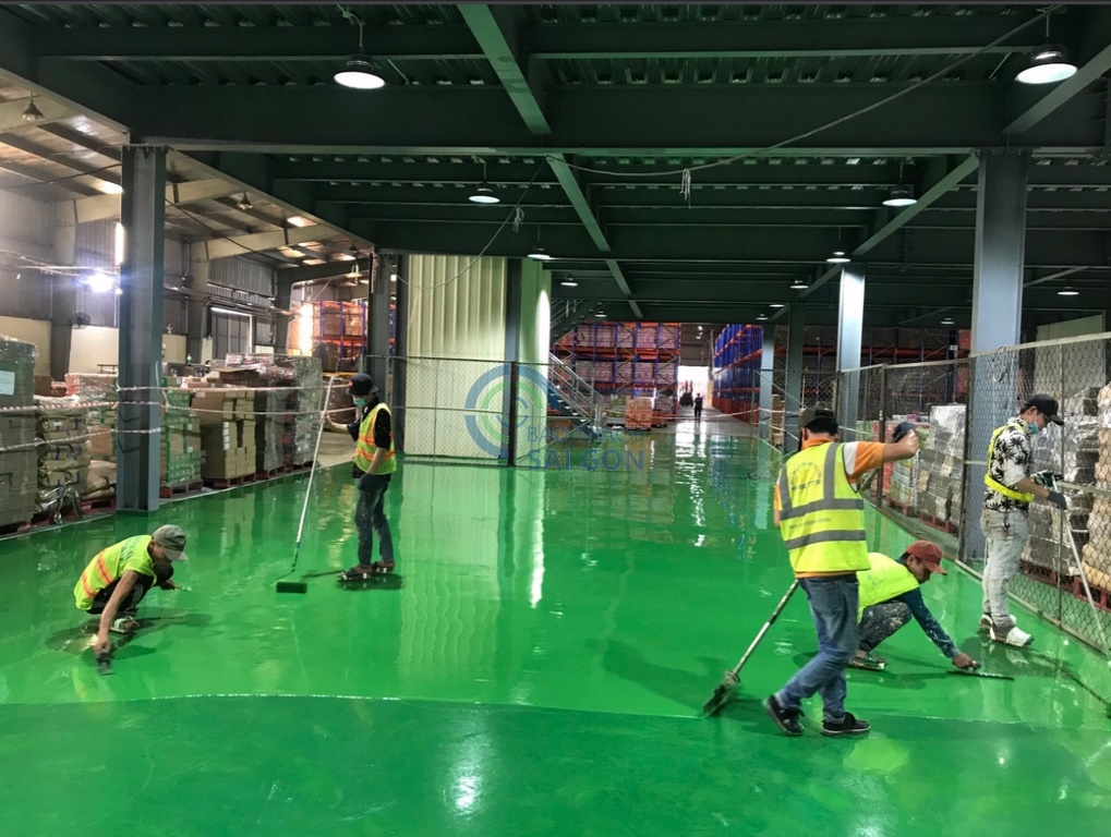 Thi công sơn epoxy tự san phẳng - Bảo Thạch Sài Gòn Thi công sơn epoxy tự san phẳng