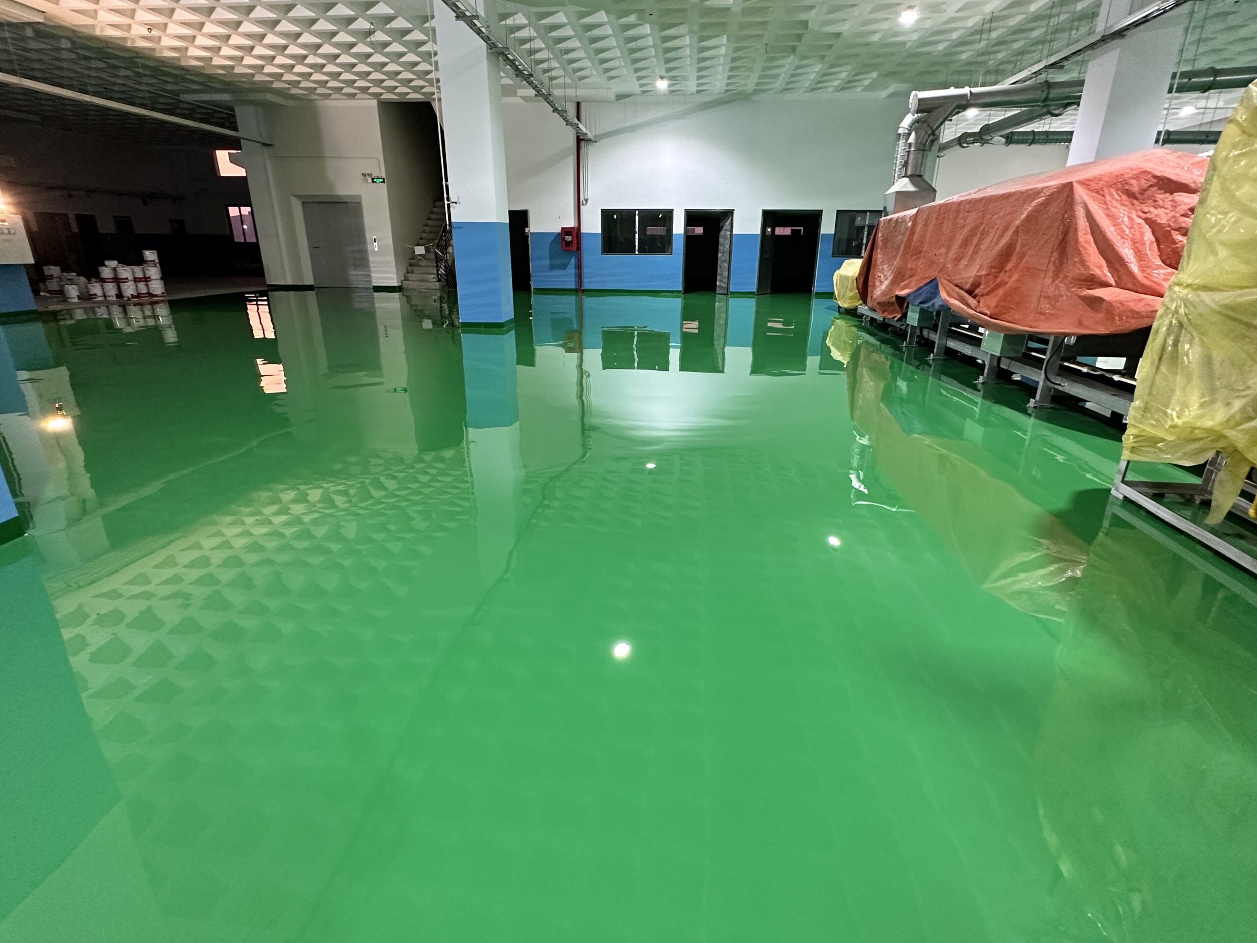 Thi công sơn epoxy tự san phẳng sơn epoxy tự san phẳng hoàn thiện
