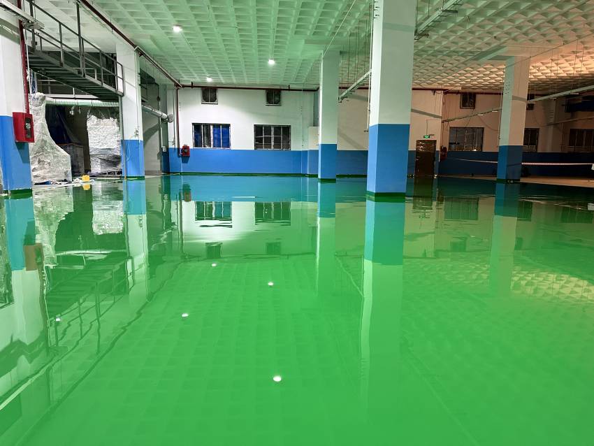 Chuyên gia so sánh sơn epoxy gốc dầu và gốc nước? Nên chọn loại nào